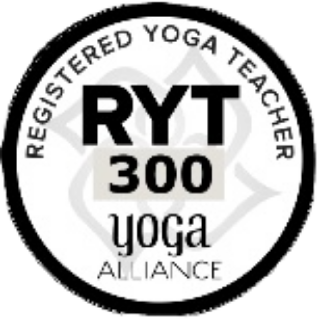 What is the difference between YTT and RYT?