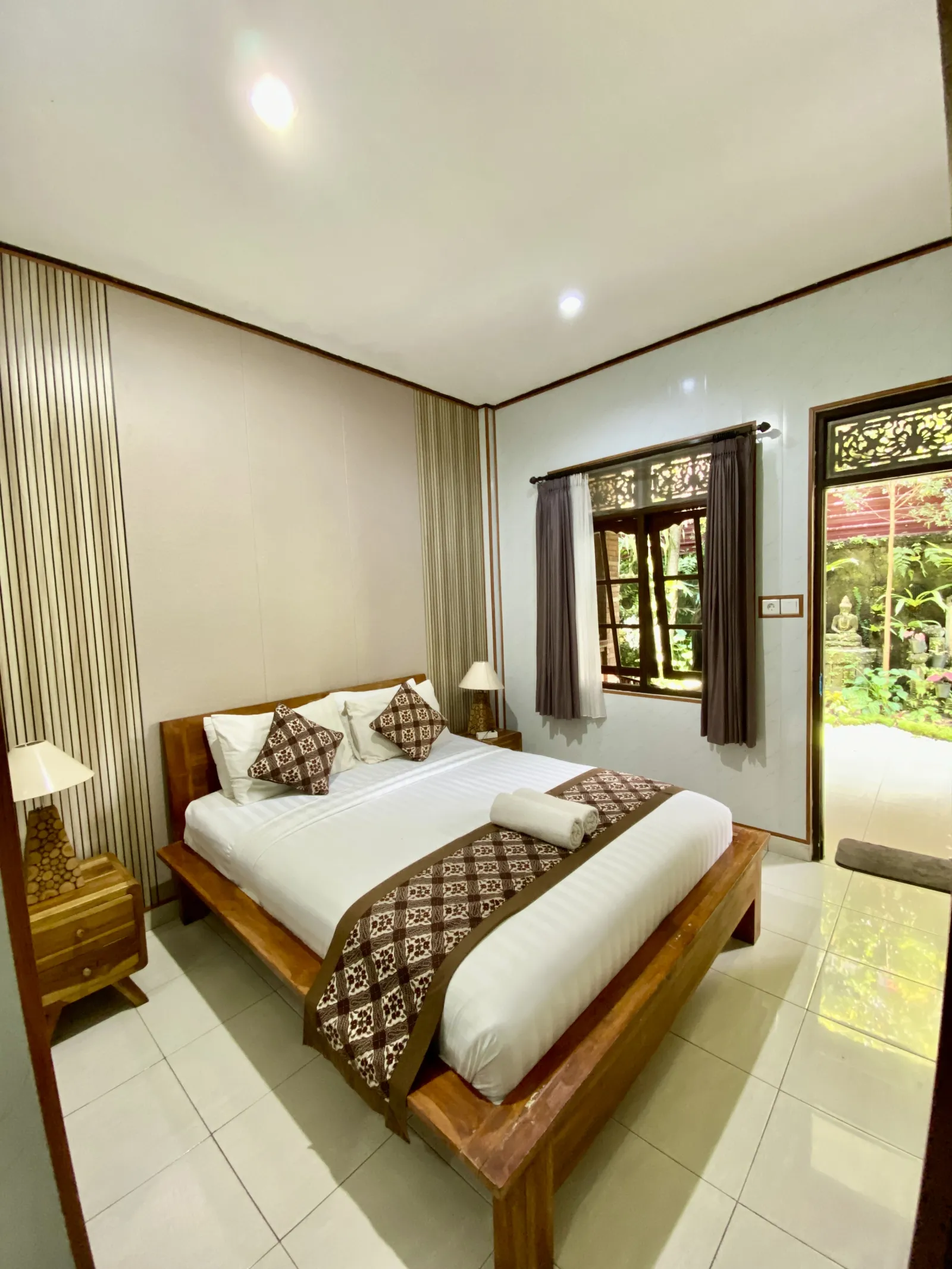 Yoga Gau Bali accommodation room 3